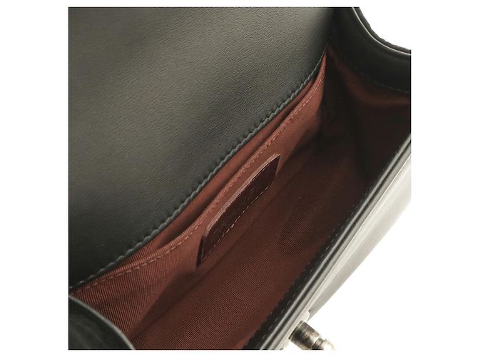 Borsa a tracolla con catena Chanel Boy Matelassé Nero - vista 6