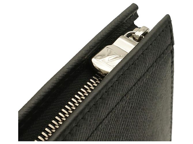 Louis Vuitton Pochette Voyage MM Nero - vista 5