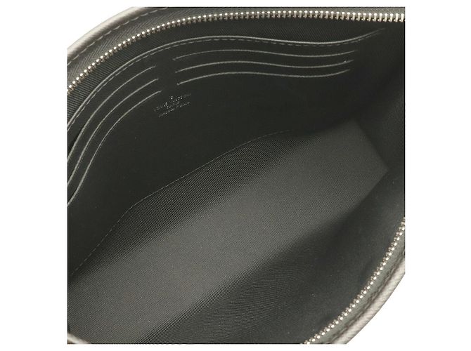 Louis Vuitton Pochette Voyage MM Nero - vista 6