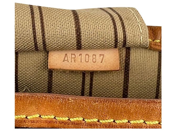 Borsa Tote Louis Vuitton Neverfull MM Monogram Canvas Marrone - vista 4