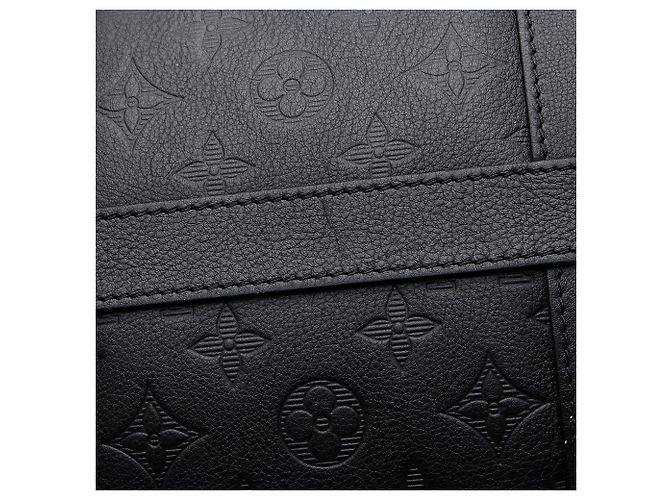 Louis Vuitton Monogram Shadow Keepall Bandouliere 50 Duffle Nero - vista 10