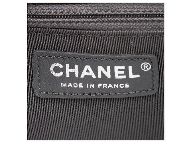 Chanel Boy Bag New Medium aus Lammleder Grau - Ansicht 8