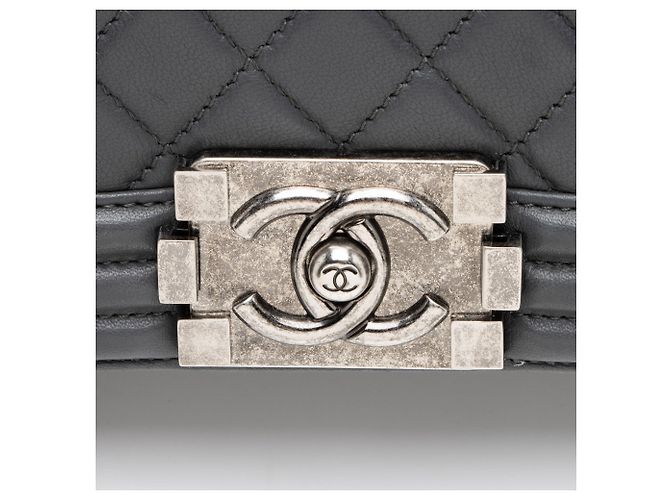 Chanel Boy Bag New Medium aus Lammleder Grau - Ansicht 9