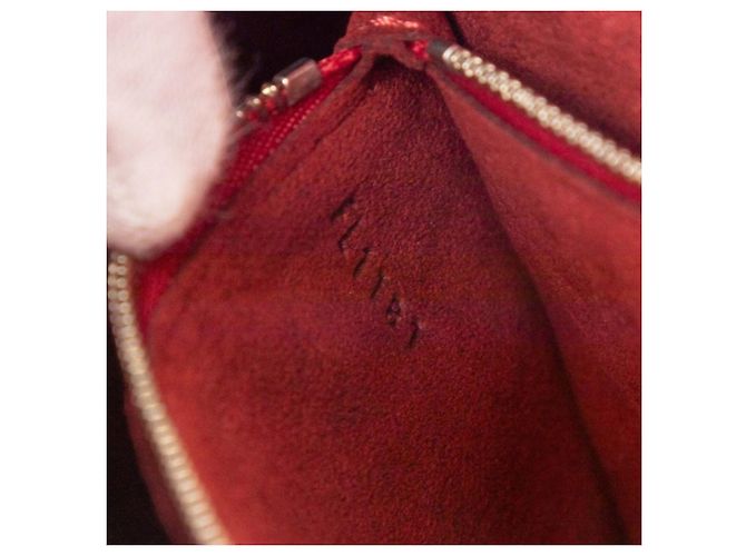 Borsa a mano Louis Vuitton Epi Pont Neuf PM Tote Bag Rosso - vista 7