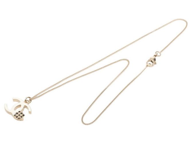 Collana con ciondolo a catena Chanel Coco Mark Argento Bianco - vista 4