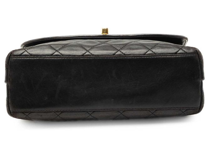 Borsa a tracolla Chanel Matelassé Coco Mark Nero - vista 3