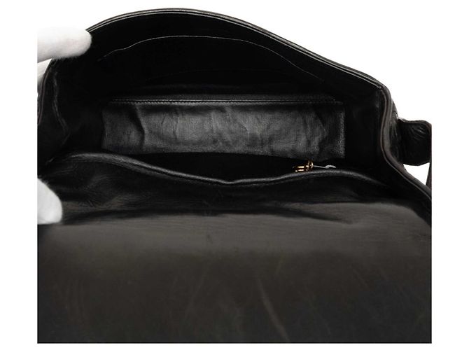 Borsa a tracolla Chanel Matelassé Coco Mark Nero - vista 4