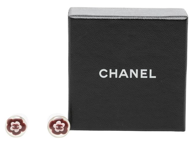 Pendientes de botón redondos Chanel Coco Mark Camellia Plata Roja - vista 4