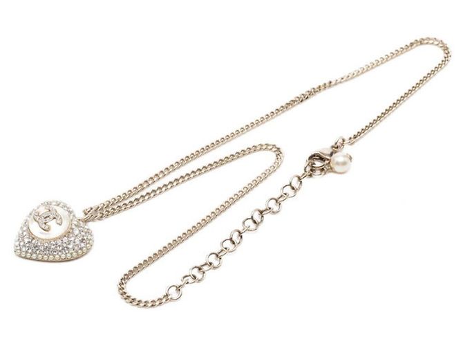 Collana con ciondolo a catena Chanel Coco Mark motivo cuore Argento Bianco - vista 4