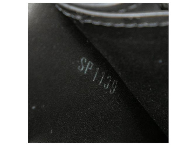 Louis Vuitton Epi Portefeuille Trunk Shoulder Bag Nero - vista 8