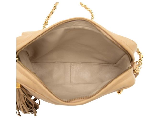 Borsa a tracolla con catena Chanel Matelassé Coco Mark con frange Beige - vista 4