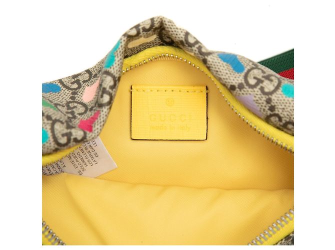 Bolsa de cintura infantil Gucci GG Supreme Heart Multicor Bege - vista 6