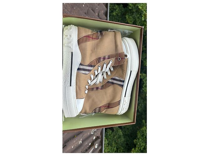 Sneakers alte Burberry Check Marrone Bianco Beige - vista 3