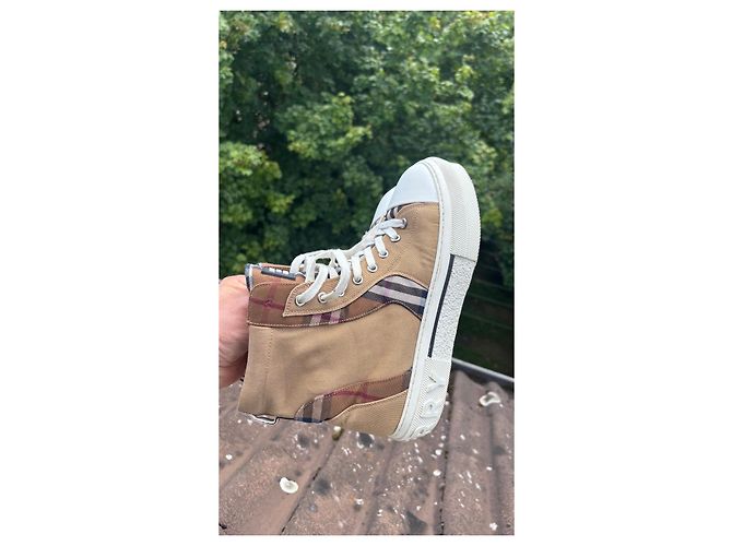 Sneakers alte Burberry Check Marrone Bianco Beige - vista 4