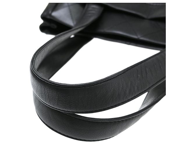 Chanel Ultimate Executive Caviar Medium Negro - vista 6