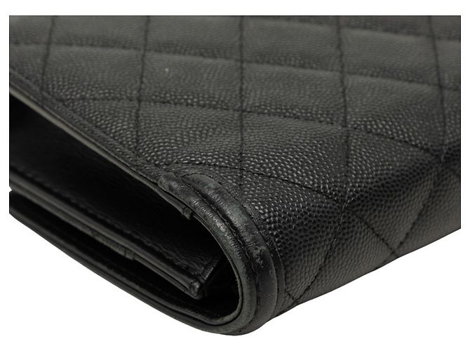 Borsa a tracolla Chanel in pelle caviar nera Nero - vista 4