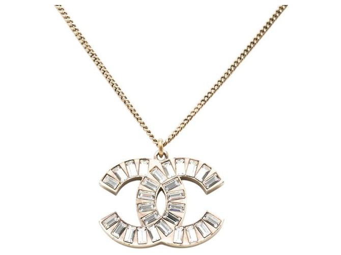Collana con ciondolo a catena Chanel Coco Mark Bijou D'oro - vista 2