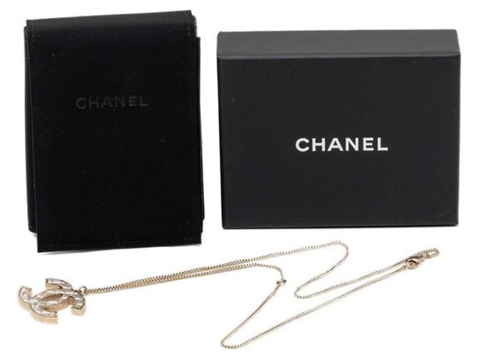 Collar Chanel Coco Mark Matelassé Blanco Dorado - vista 6