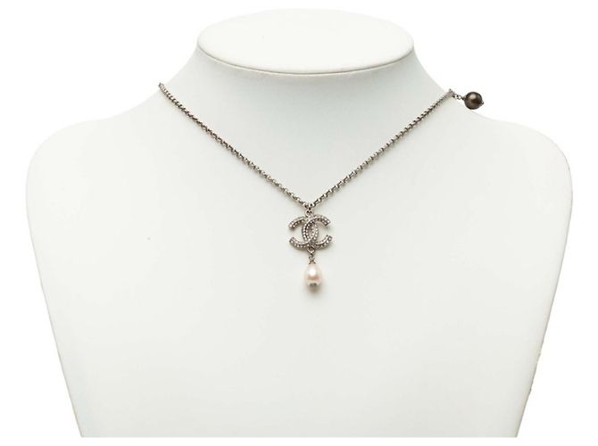 Colar Chanel Coco Mark Prata - vista 6