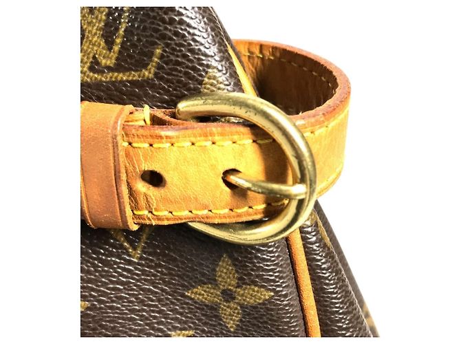 Bolso Louis Vuitton Monogram Batignolles Horizontal Castaño - vista 16