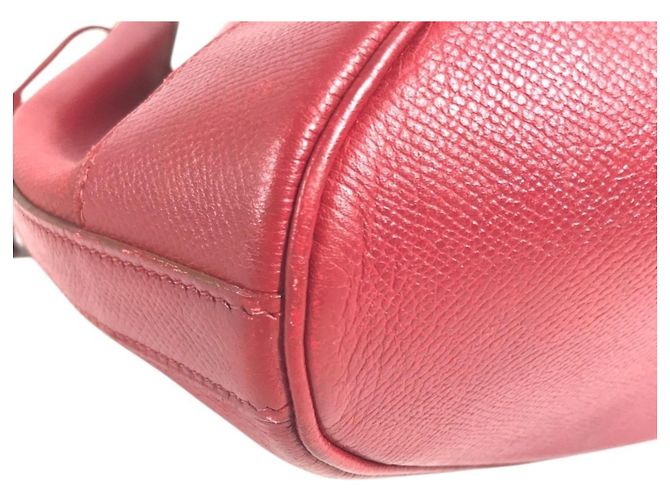Market Hermès Hermes Vintage Red Courchevel Leather Drawstring Shoulder Bag - view 8