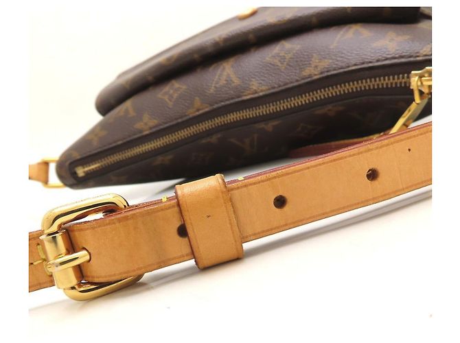 Bolsa de Ombro Louis Vuitton Monogram Mabillon Marrom Monograma - vista 28