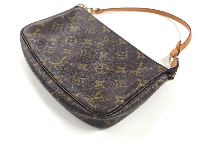 Louis Vuitton Pochette Accessoires Bolso/Cartera Castaño - vista 2