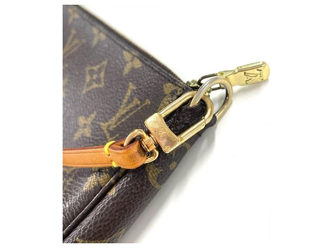 Louis Vuitton Pochette Accessoires Bolso/Cartera Castaño - vista 5