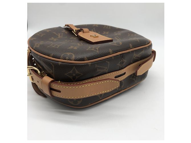 Louis Vuitton Boite Chapeau Monogram Canvas medium Marron - vue 3