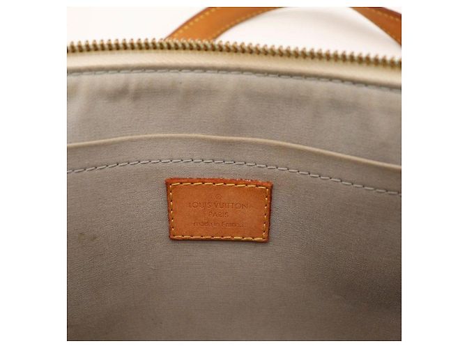 Borsa Louis Vuitton Monogram Vernis Reade PM Beige - vista 8