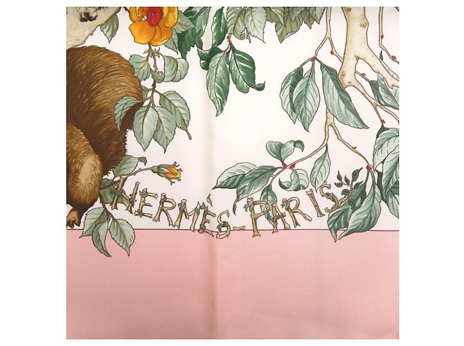Silk In Hermès Foulard di seta Hermes Carre 90 Au Cœur des Bois Rosa Bianco Verde - vista 5
