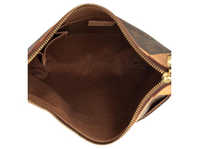 Borsa a tracolla Louis Vuitton Monogram Odeon PM Marrone - vista 4