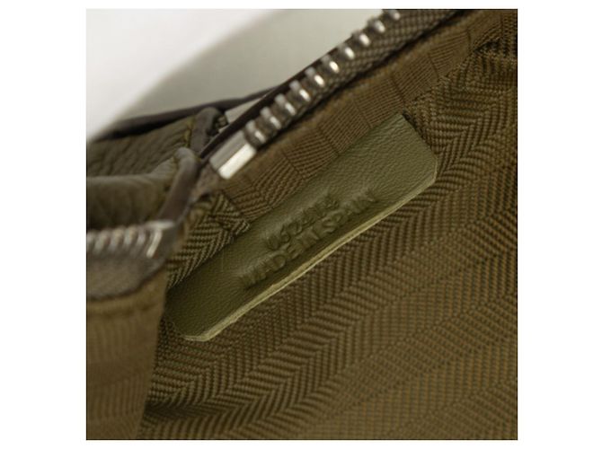Borsa a tracolla Camera Bag Loewe Anagram Verde Cachi - vista 6