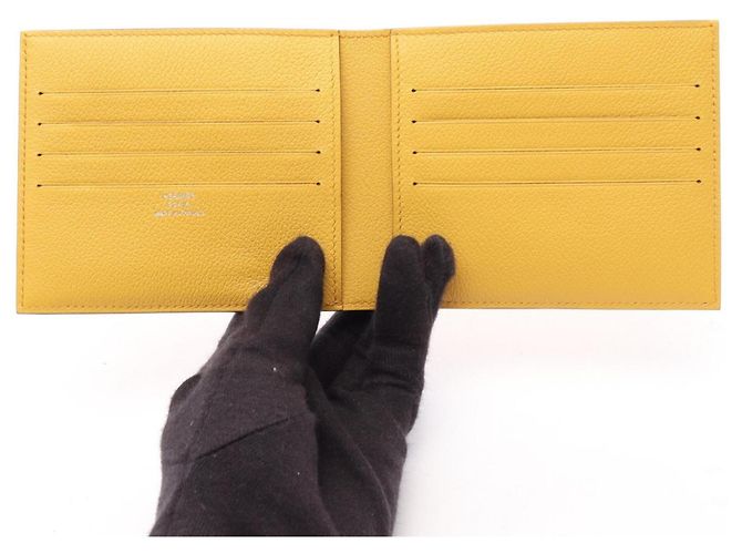 Hermès Hermes Citizen Twill Compact Sun Bi-fold Geldbörse Gelb - Ansicht 3