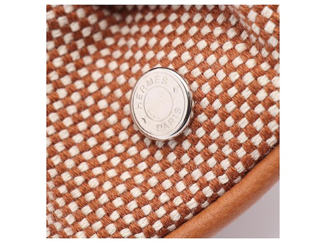 Hermès Scrunchie Hermes Claudia Plan Air in pelle Marrone Bianco - vista 5