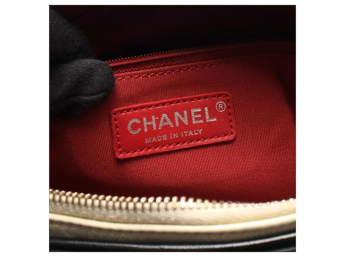 Borsa a tracolla Chanel Gabrielle de Large Hobo Nero Bianco - vista 4