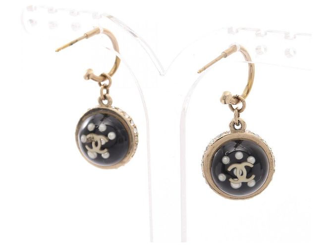Conjunto de Colar e Brincos Chanel 10C Coco Mark Preto Dourado - vista 7