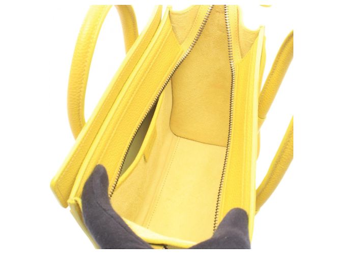 Céline Borsa a mano Celine Luggage Nano Shopper Giallo - vista 3