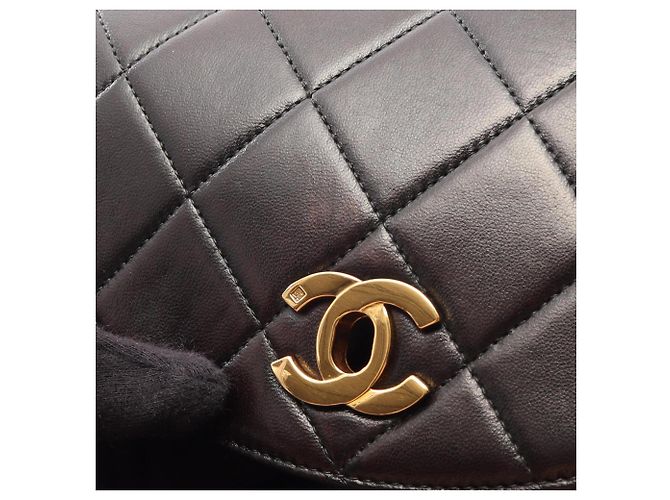 Chanel Matelassé Turnlock Chain Backpack Black - view 9