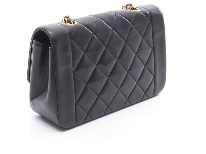 Borsa a tracolla Chanel Matelassé Diana Flap Nero - vista 2