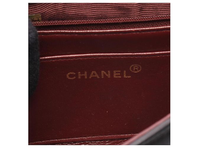 Borsa a tracolla Chanel Matelassé Diana Flap Nero - vista 4
