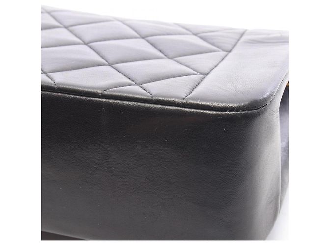 Borsa a tracolla Chanel Matelassé Diana Flap Nero - vista 7