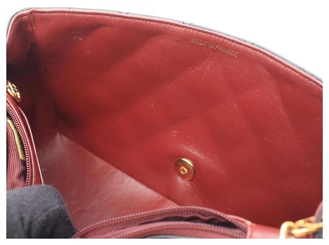 Borsa a tracolla Chanel Matelassé Diana Flap Nero - vista 12