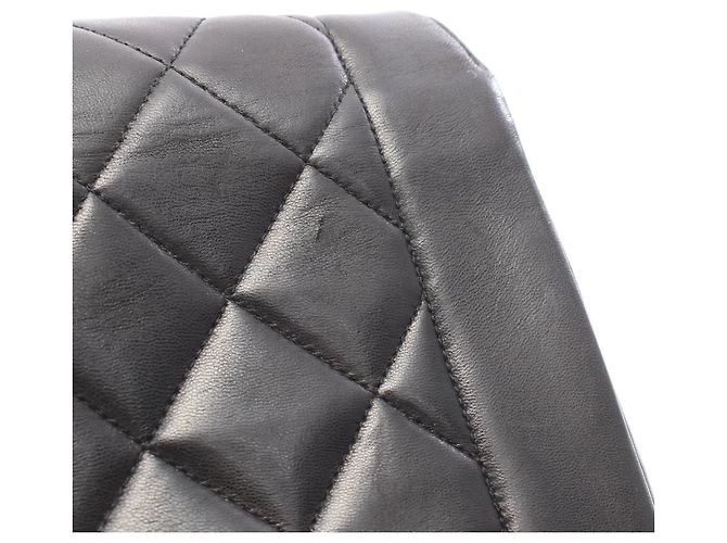 Borsa a tracolla Chanel Matelassé Diana Flap Nero - vista 7
