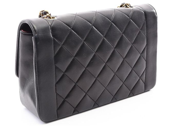 Borsa a tracolla Chanel Matelassé Diana Flap Nero - vista 2