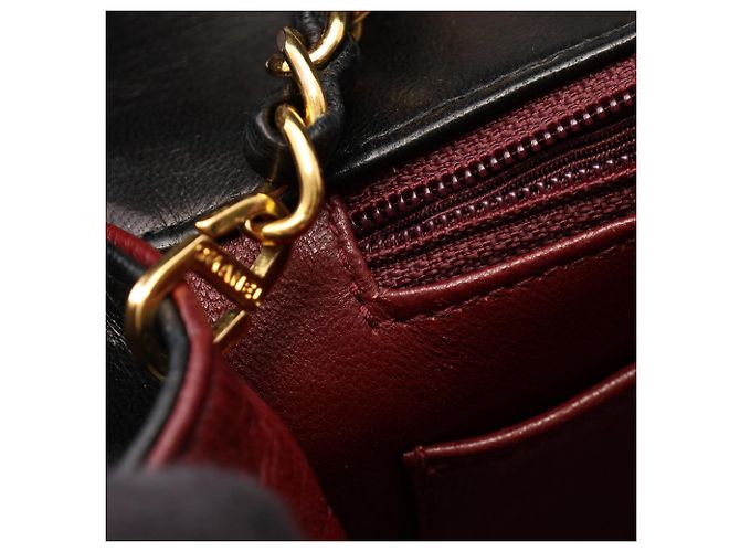 Borsa a tracolla Chanel Matelassé Diana Flap Nero - vista 6