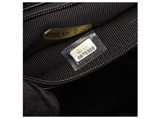 Borsa Chanel Matelassé in pelle di vitello granulata nera Nero - vista 5