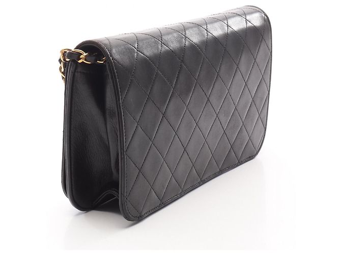 Borsa a tracolla Chanel Matelassé Full Flap Nero - vista 2