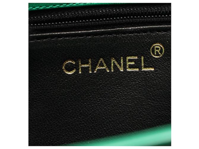 Borsa a tracolla Mini Matelassé Chanel Verde - vista 4