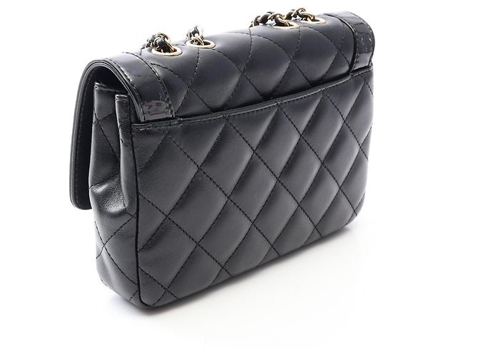 Borsa a tracolla Mini Flap Chanel Matelassé Nero - vista 2